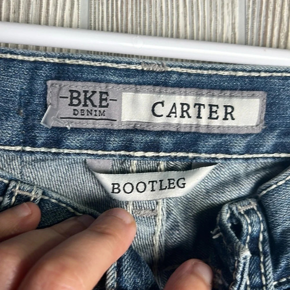 Bke Carter Bootleg Jeans Size 25S distressed look medium wash - Picture 2 of 4